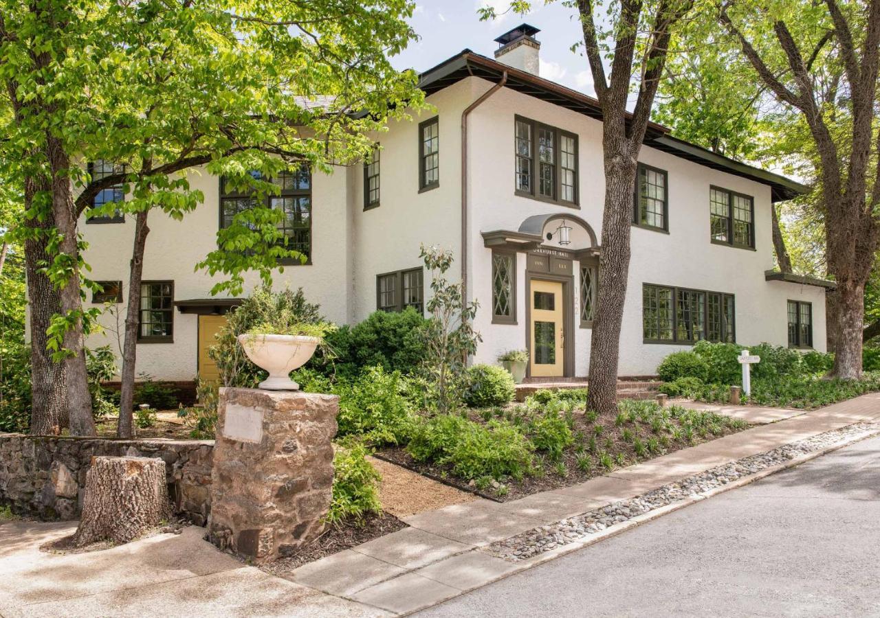 Oakhurst Inn Charlottesville Exterior foto