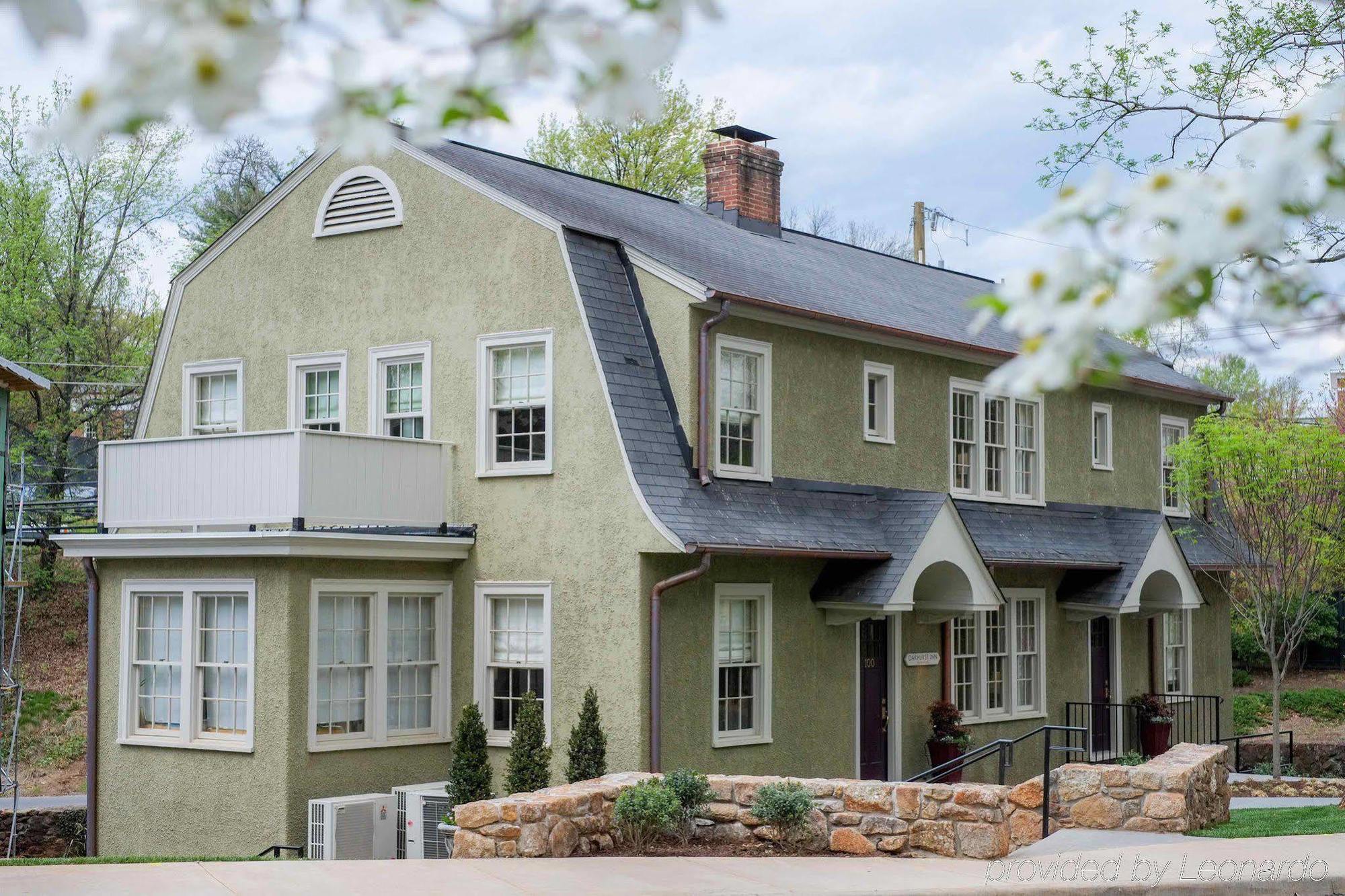 Oakhurst Inn Charlottesville Exterior foto